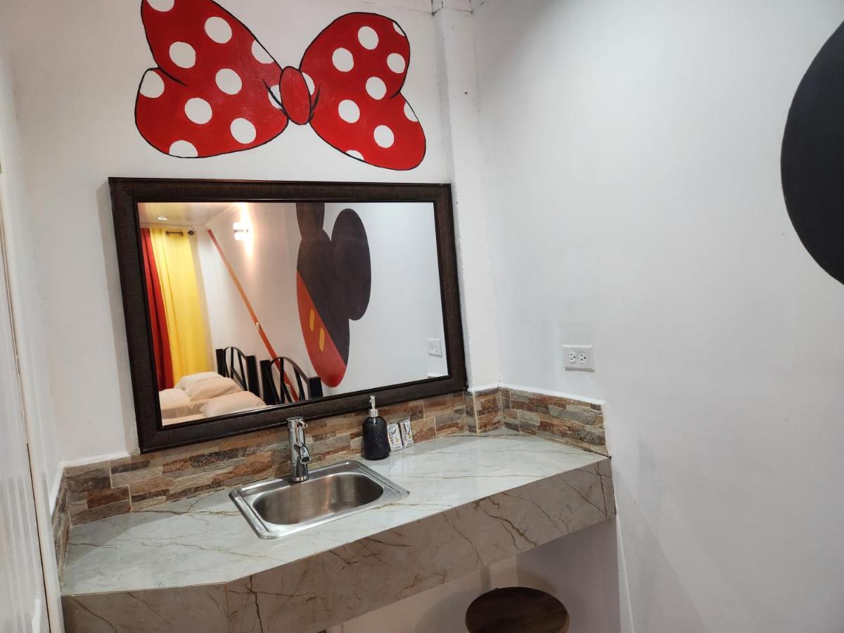 Wally World Inn Comayagua Kültér fotó